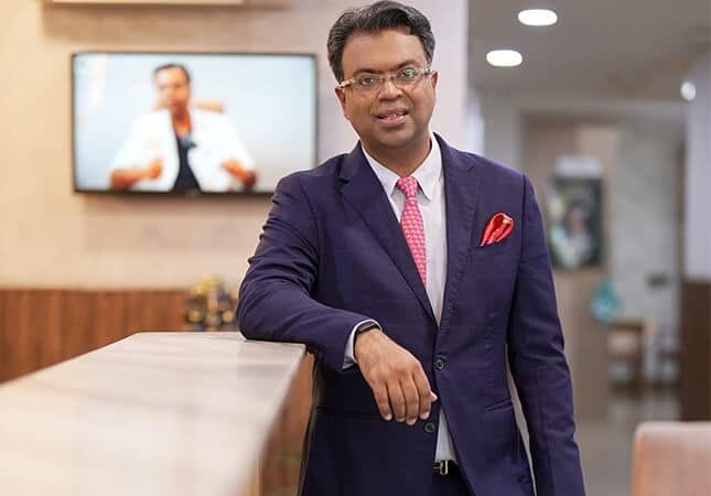 Plastic Surgeon in Bandra Mumbai | Lilavati | Dr Rajat Gupta